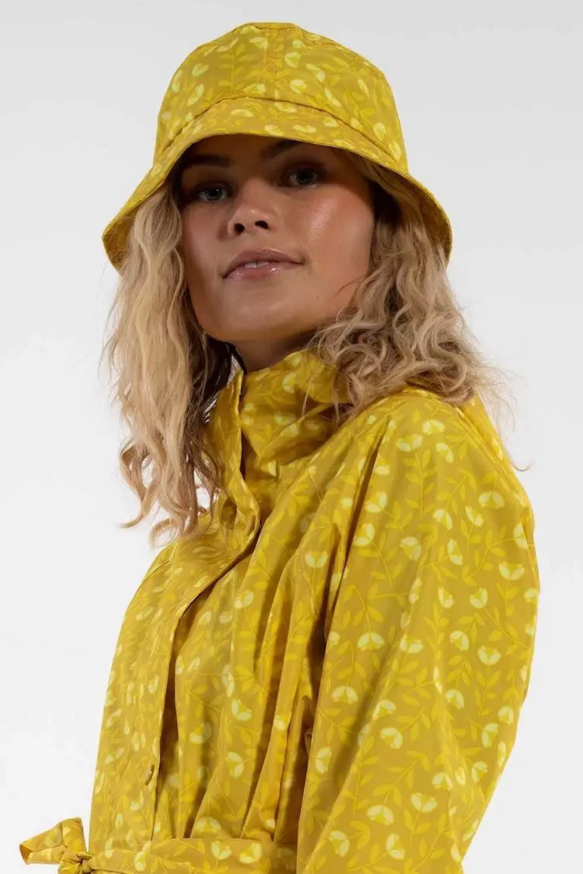 Danefæ Mützen/Hute>Danebucket Rain Hat Dark Yellow Fleurie