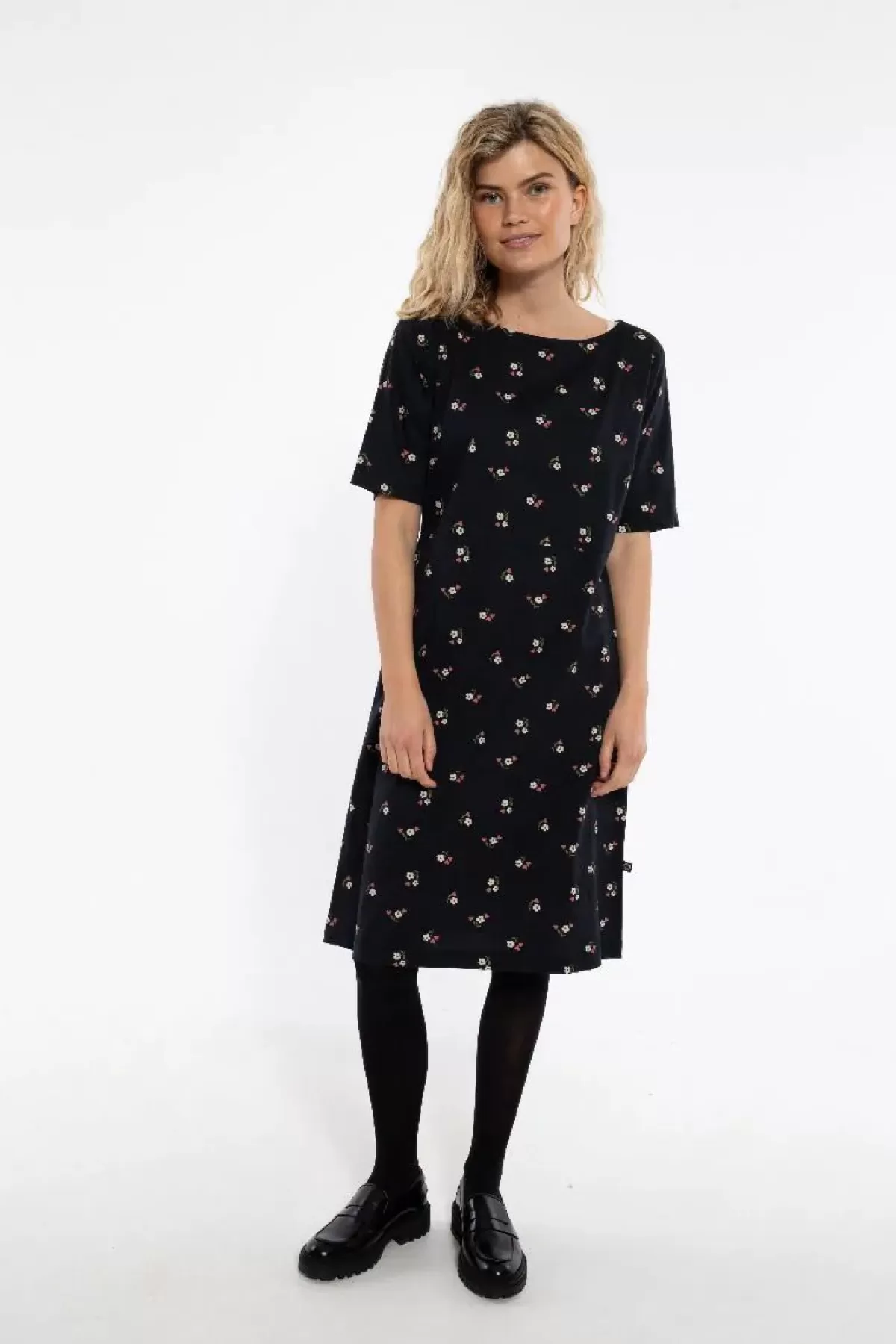 Danefæ Kleider>Danehyacinth Dress Black Miniflower