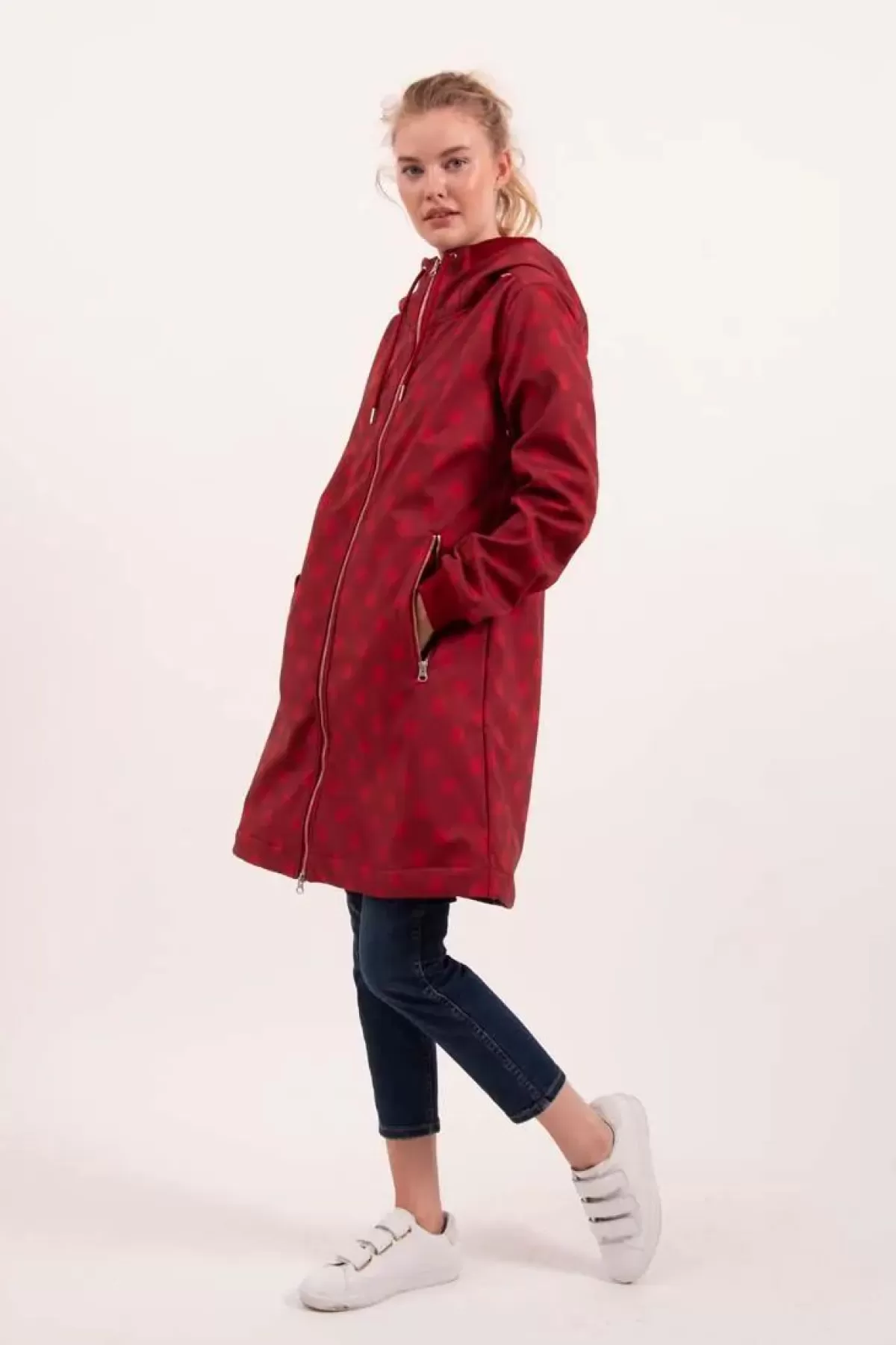 Danefæ Softshell-Jacken>Danejane Softshell Dark Red/Red Dots