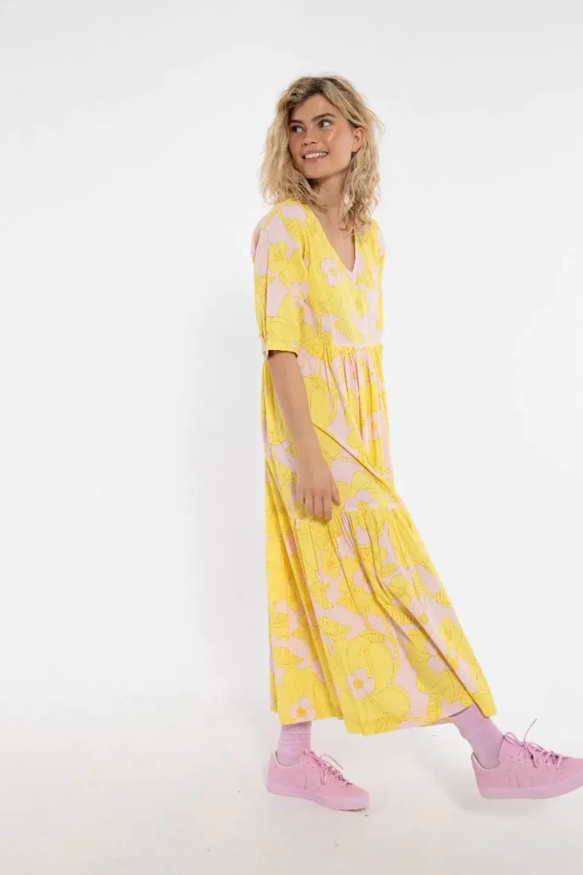 Danefæ Kleider>Danelavender Dress Light Pink Bloom Boom