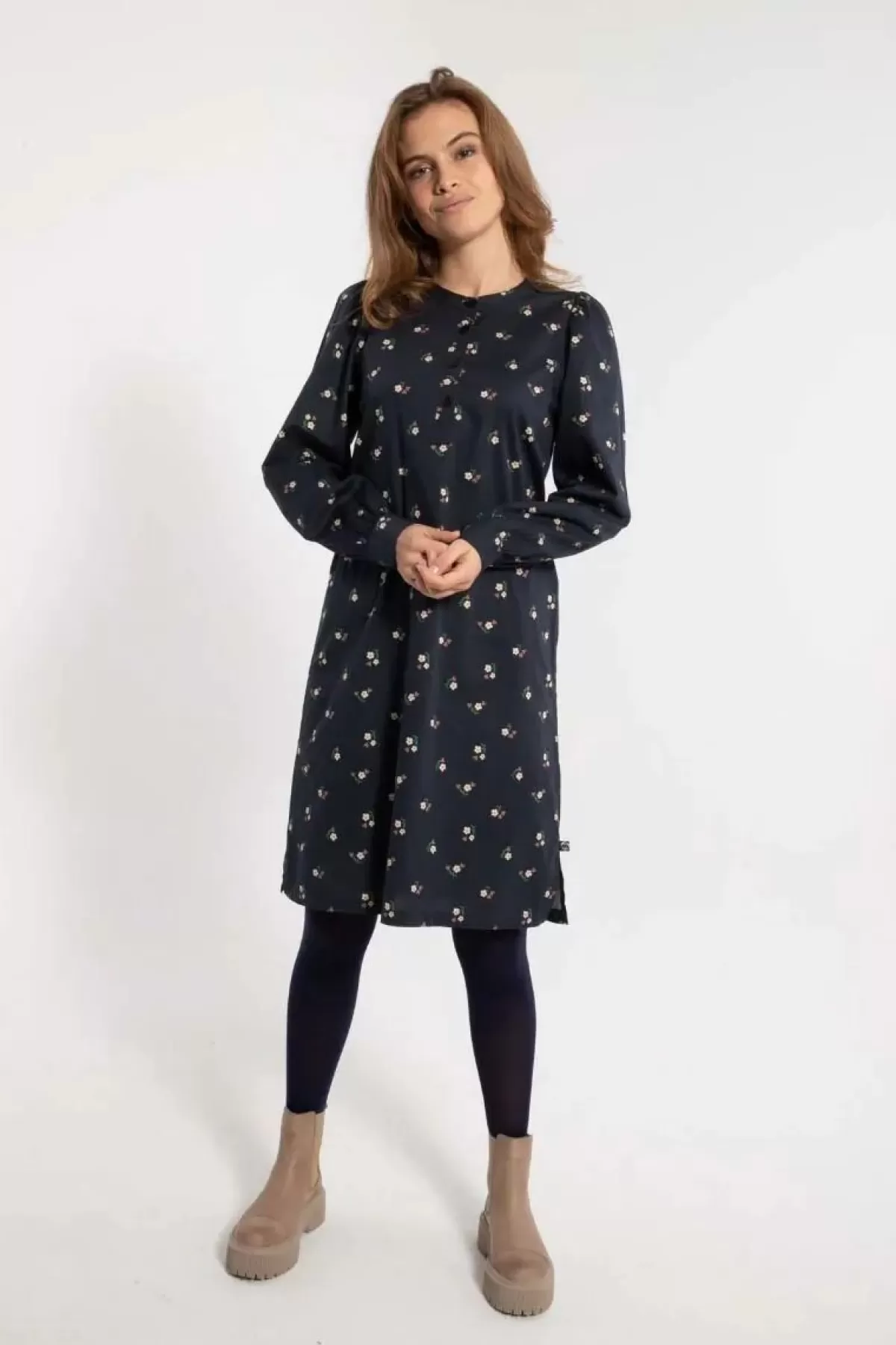 Danefæ Kleider>Danesocial Poplin Dress Black Miniflower