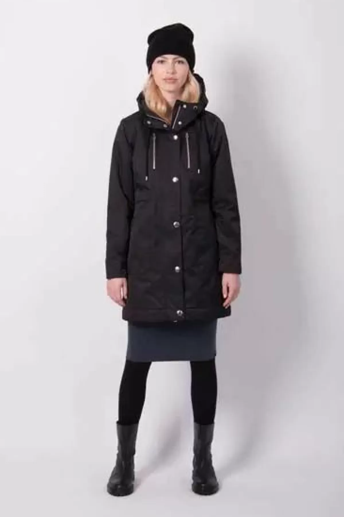 Danefæ Winterjacken>Daninge Winter Parka Black (Silver Trim)